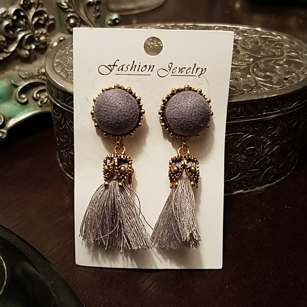 Bohemia style tassel earrings.